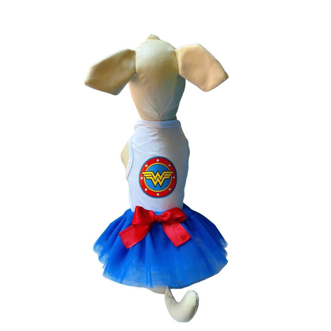 Disfraz mujer maravilla halloween para perros y gatos